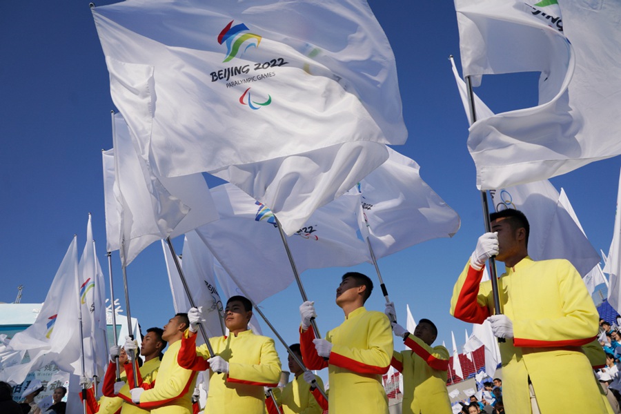 Più di 1 milione di persone hanno chiesto di servire come volontari per le Olimpiadi invernali e le Paralimpiadi di Beijing 2022 e quasi 20.000 sono state selezionate. (Foto/IC)