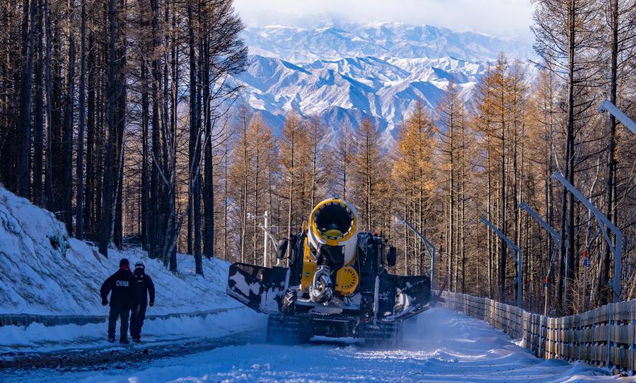 Beijing 2022: al via l'innevamento artificiale del Centro Nazionale di Sci Alpino a Yanqing