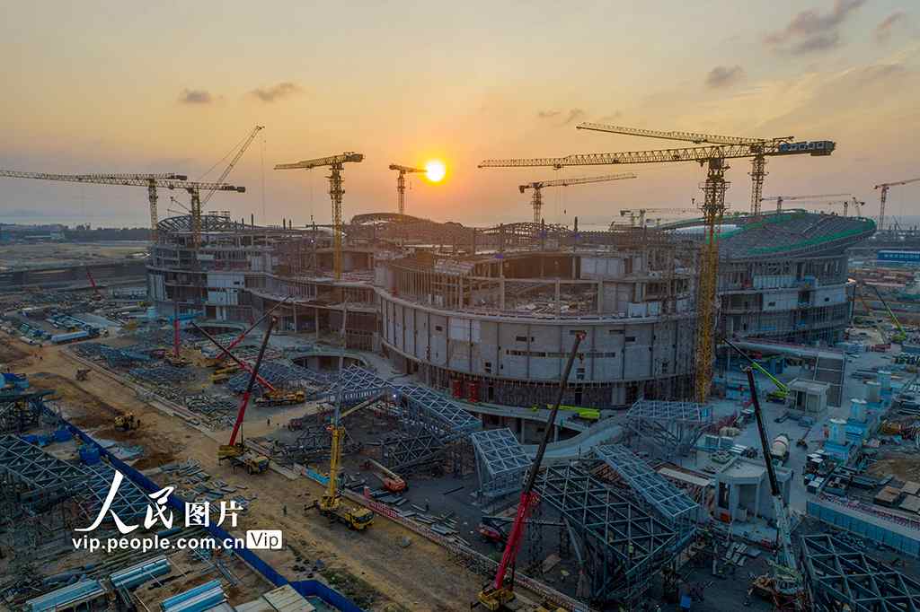 Haikou International Duty Free City in intensificata costruzione