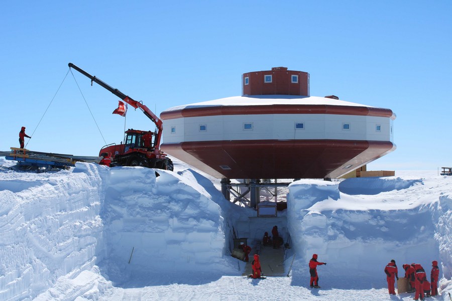 Le stazioni meteorologiche antartiche cinesi iniziano ufficialmente le operazioni