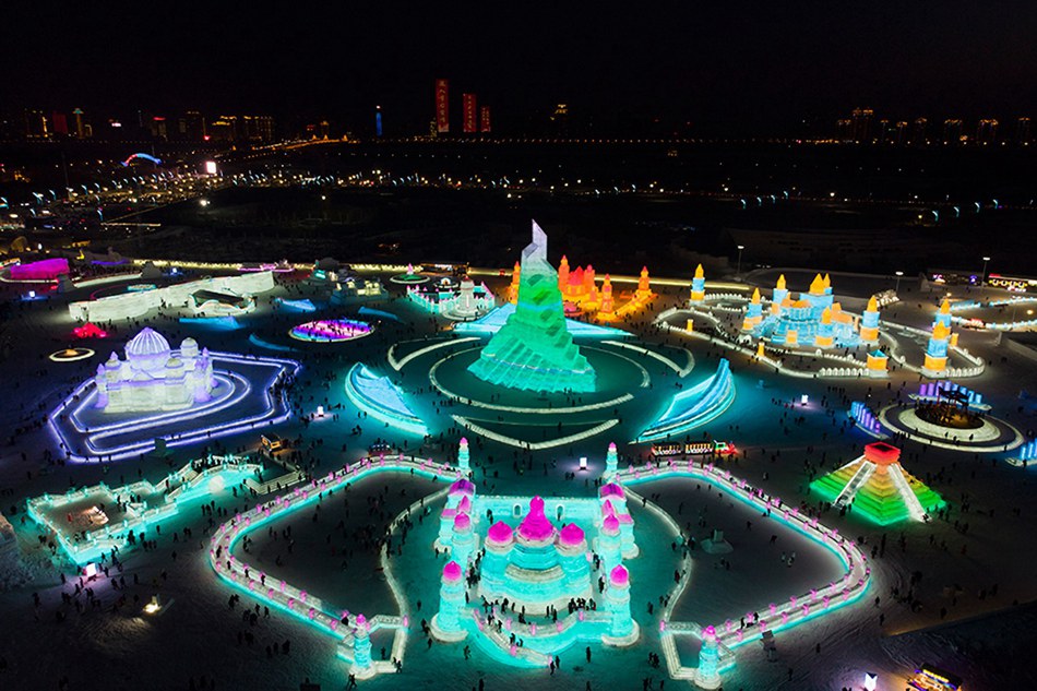 Aperto l'Harbin Ice-Snow World