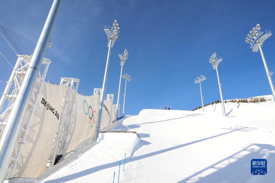 La barriera frangivento al Genting Snow Park nella zona di Zhangjiakou. (19 gennaio 2022 – Xinhua/Wu Diansen)