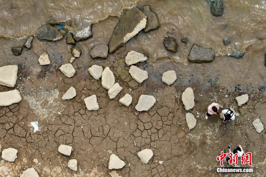 Nanjing: diminuito il livello dell’acqua del fiume Yangtze