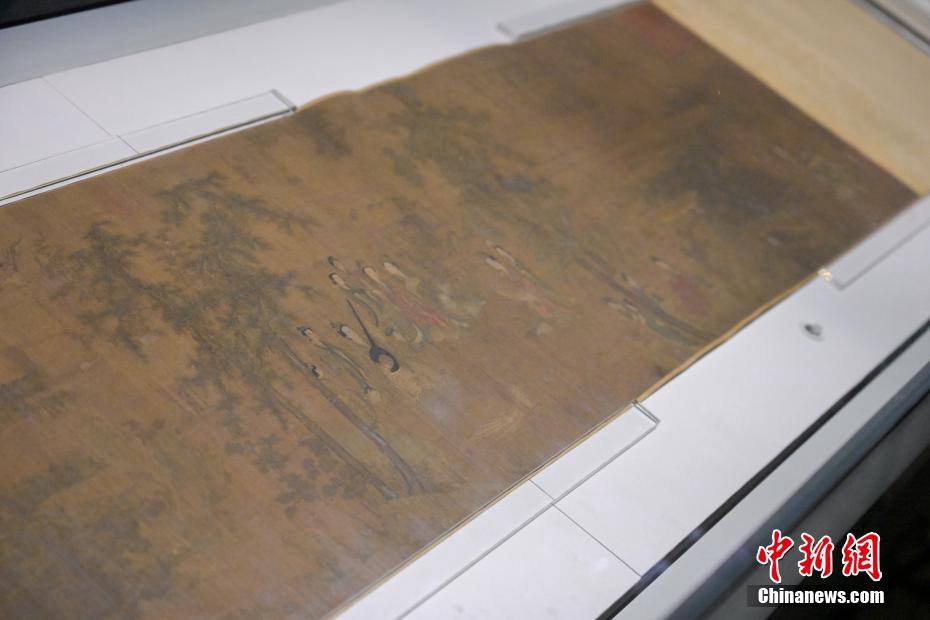 Hong Kong: esposti al Palace Museum i tesori nazionali della pittura e della calligrafia cinese classica