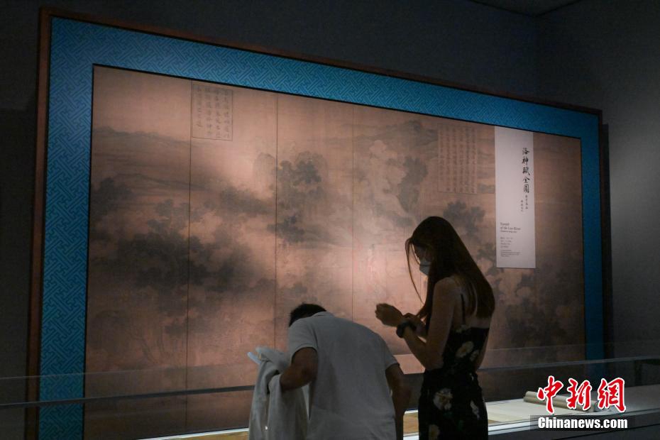 Hong Kong: esposti al Palace Museum i tesori nazionali della pittura e della calligrafia cinese classica