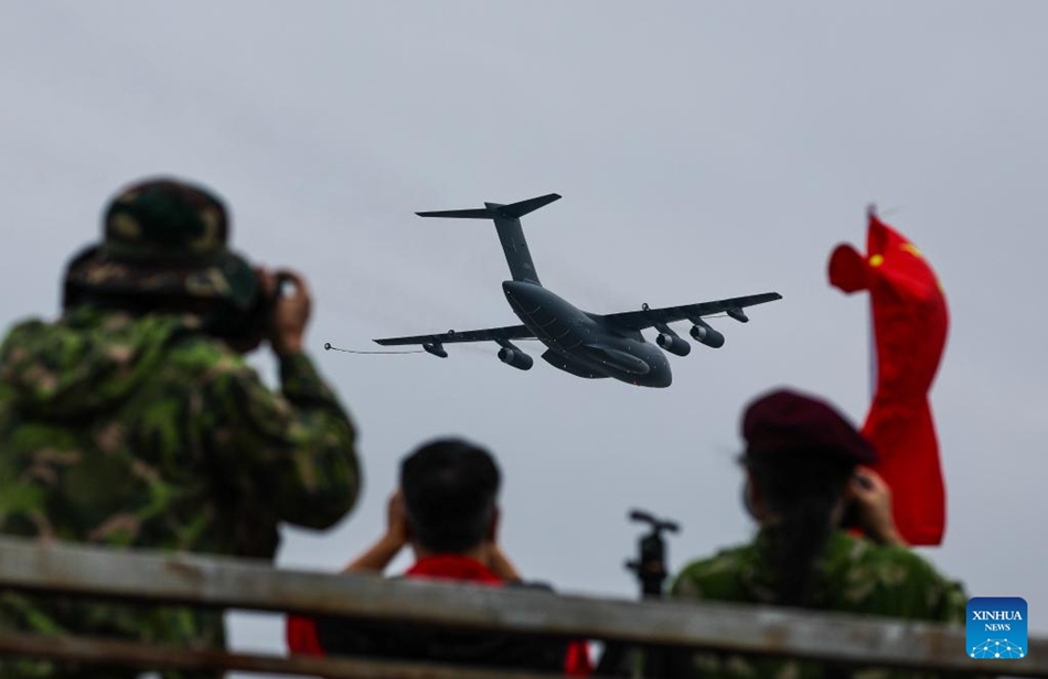 L'Airshow China prende il via nella città portuale di Zhuhai