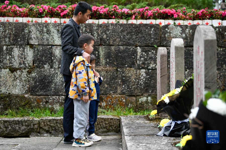 La festa di Qingming, un'occasione per rendere omaggio agli eroi