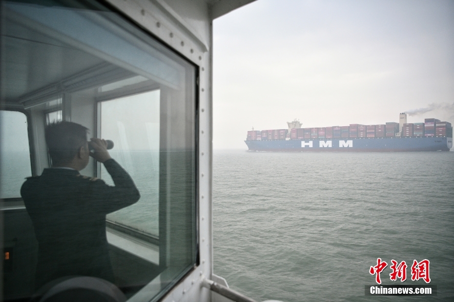 Tianjin apre una nuova rotta per la spedizione di container verso l'Europa