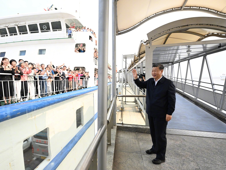 Viaggio d'ispezione di Xi Jinping nel Guangdong