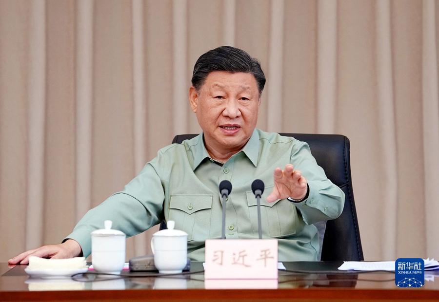 Visita di ispezione di Xi Jinping alle forze marittime del Teatro Meridionale dell'EPL