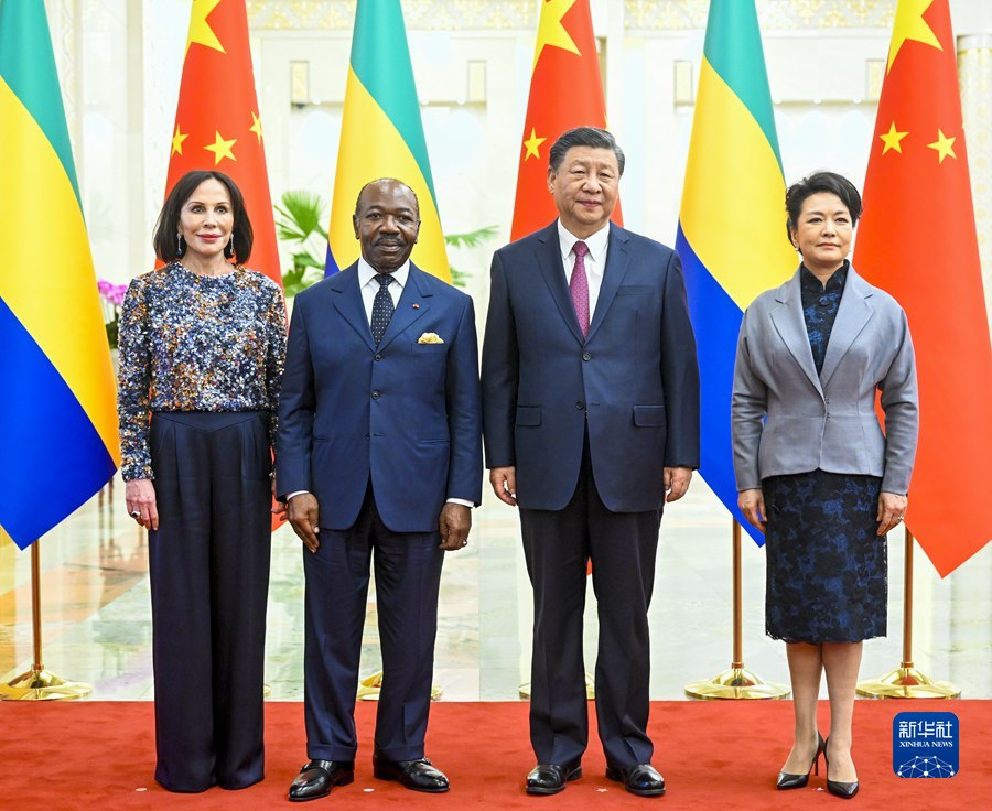 Colloquio di Xi Jinping con il presidente del Gabon