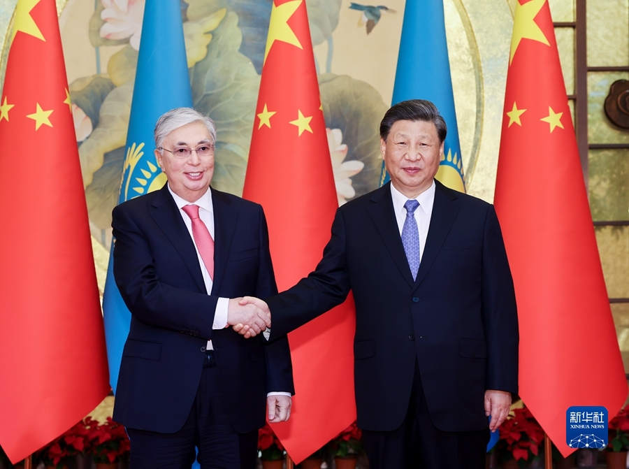 Colloquio tra Xi Jinping e il presidente del Kazakistan Tokayev