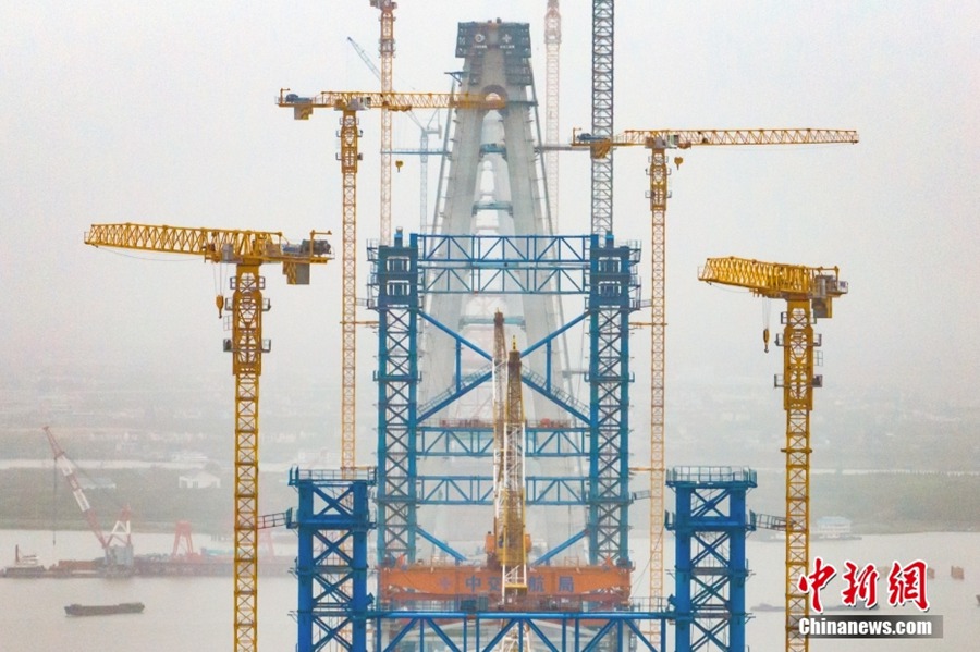 Jiangsu: in costruzione il ponte Changtai sul fiume Yangtze