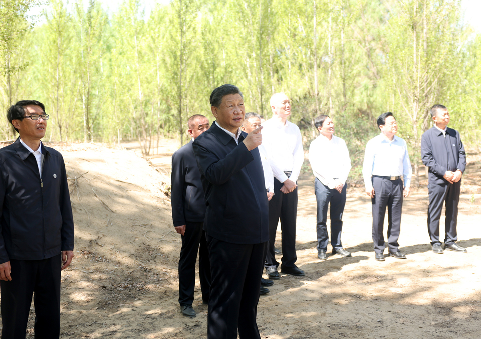 Bayan Nur, Xi Jinping presiede un simposio sulla prevenzione e controllo della desertificazione