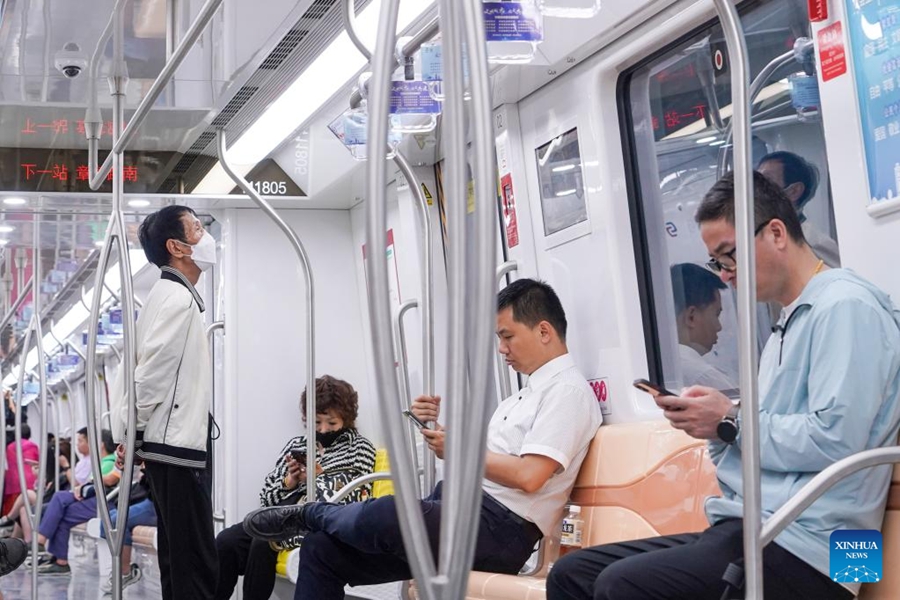 Metropolitana interurbana collega due potenze economiche della Cina orientale