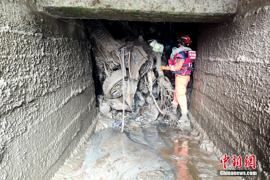 Sichuan: improvvisa frana di fango colpisce la contea di Wenchuan