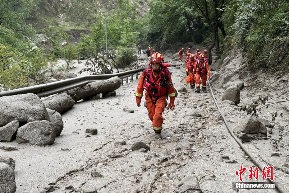 Sichuan: improvvisa frana di fango colpisce la contea di Wenchuan