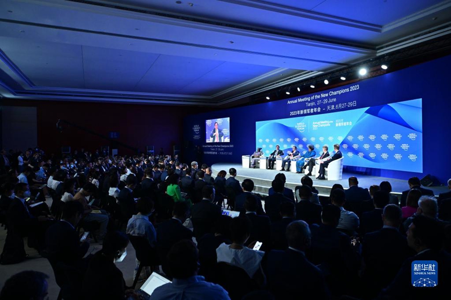 Si apre a Tianjin il 14° Forum estivo di Davos