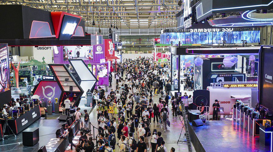 ChinaJoy 2021 a Shanghai, nella Cina orientale. ChinaJoy, il più grande evento dedicato ai videogiochi in Asia che si tiene ogni anno a Shanghai, si svolgerà dal 28 al 31 luglio, attirando quasi 500 imprese da 22 Paesi e regioni. (Xinhua)