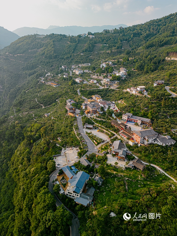 Prima Giornata Nazionale dell'Ecologia: acque limpide e montagne verdi sono come miniere d'oro e d'argento