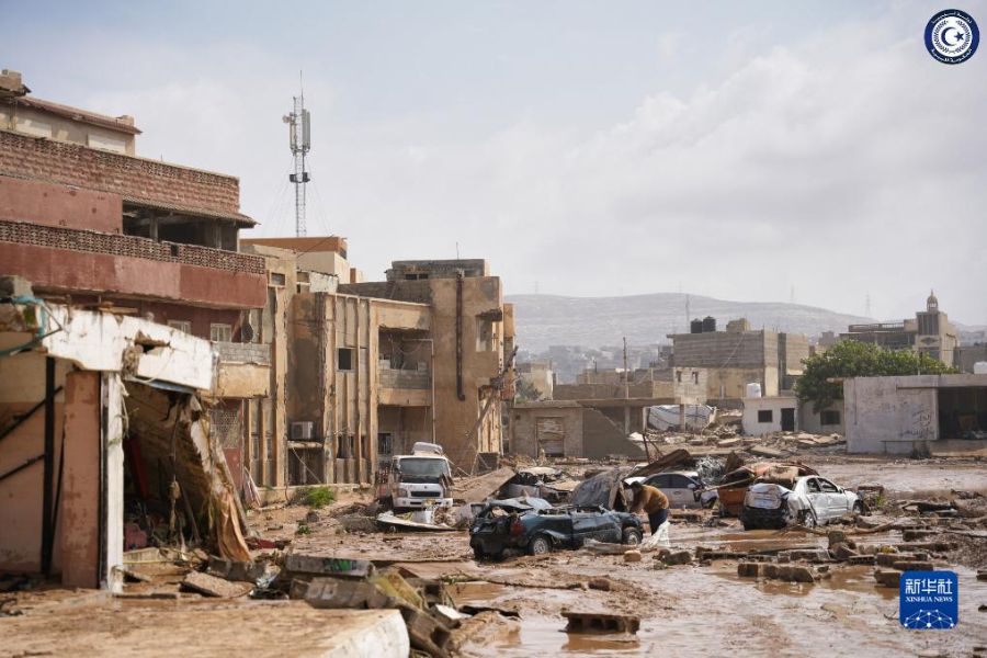 Libia: uragano causa crollo di una diga e l'inondazione di ampie zone della città di Derna