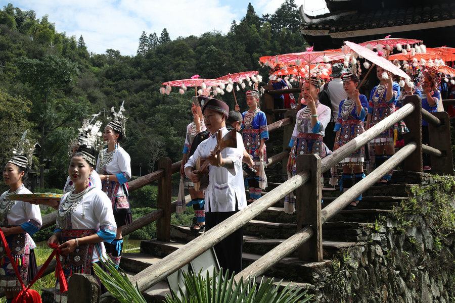 Il turismo porta prosperità ai villaggi del Guangxi