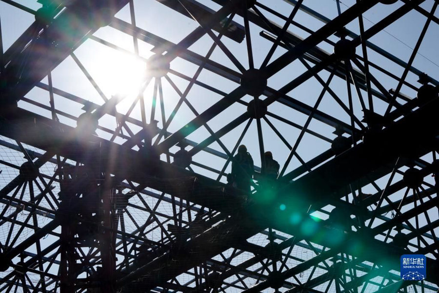 Completata la struttura della stazione ferroviaria più settentrionale della Cina: Yichun West