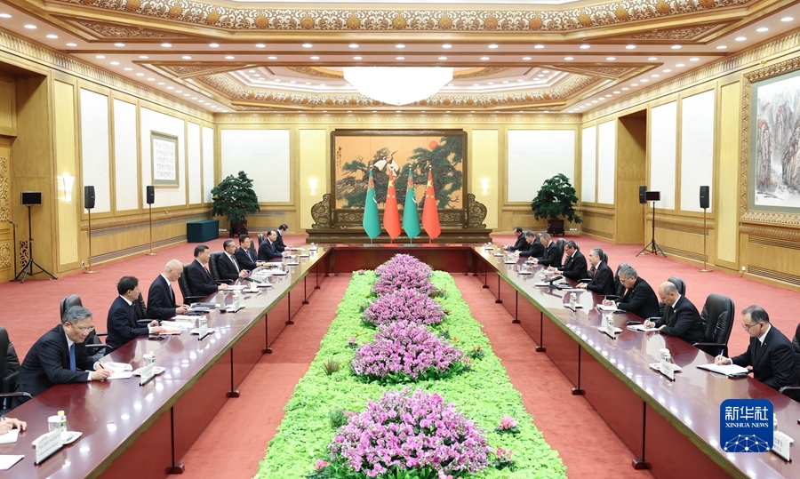 Incontro fra Xi Jinping e il presidente del Consiglio del popolo del Turkmenistan, Serdar Berdimuhamedov