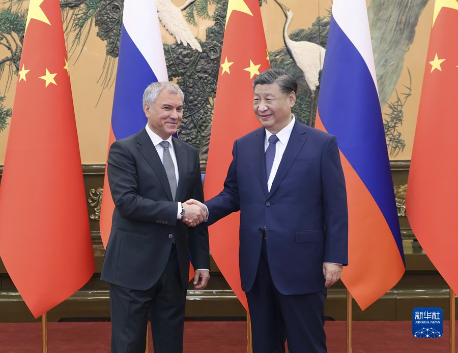 Xi Jinping incontra il Presidente della Duma di Stato russa Volodin