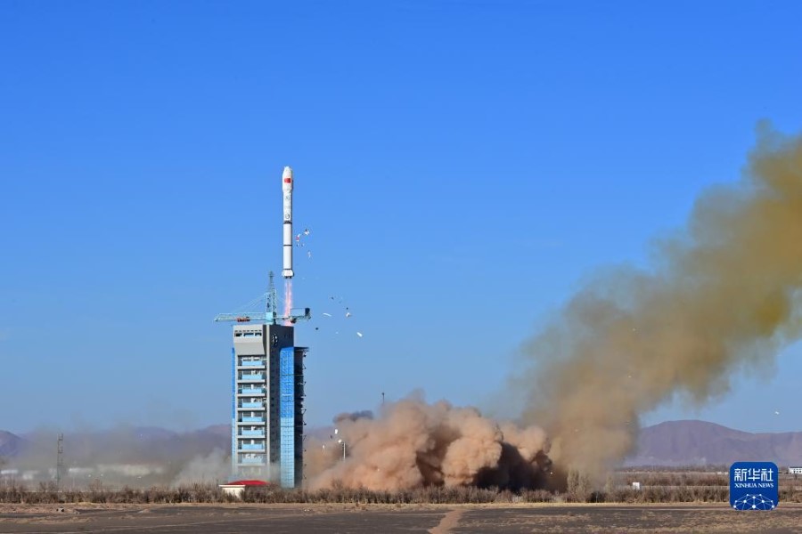 Cina, lanciato con successo satellite MISRSAT-2