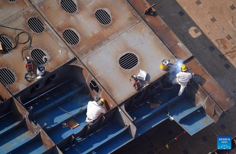 Domanda e offerta in crescita per i cantieri navali cinesi