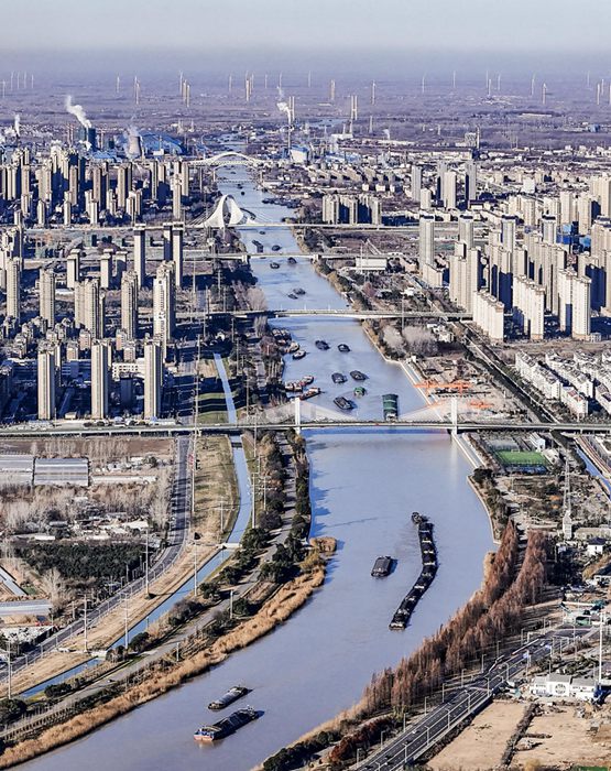 Jiangsu: trasporto invernale lungo il Gran Canale Beijing-Hangzhou