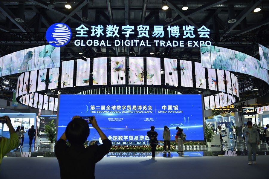 Cina, leader dell'economia digitale in Asia in termini di dimensioni