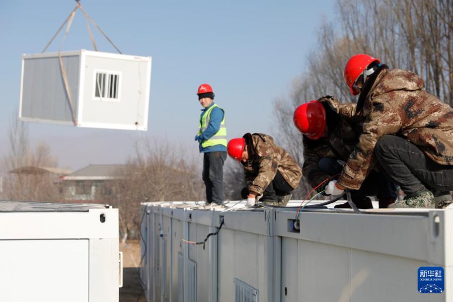 Gansu, completate più della metà delle case prefabbricate nell'area colpita dal terremoto