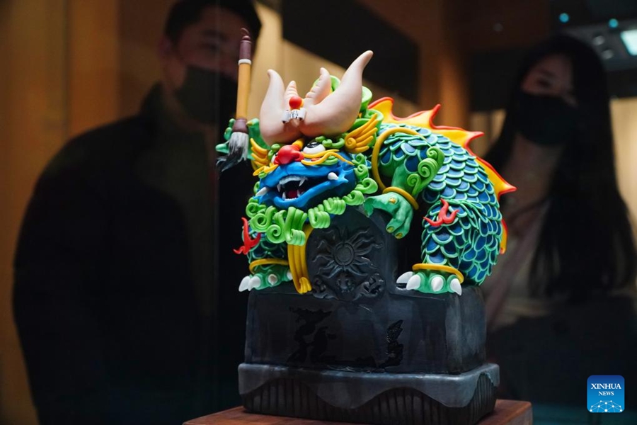 Mostra sull'Anno del Drago a Zibo, Cina orientale