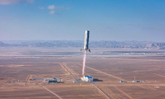 Compagnia spaziale cinese completa test di decollo verticale e atterraggio per un razzo riutilizzabile