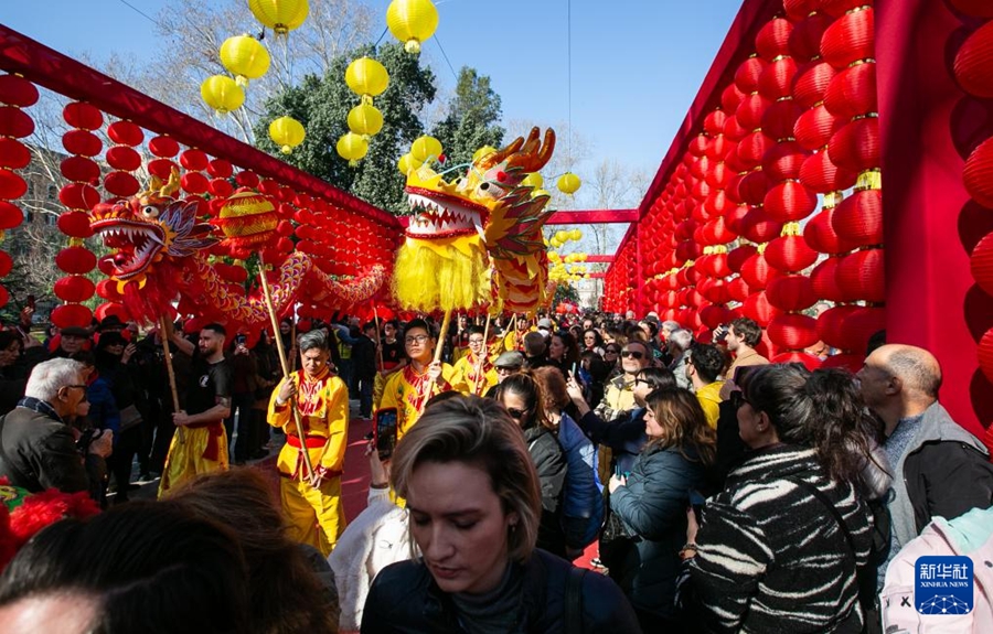 Atmosfera del Capodanno cinese a Roma