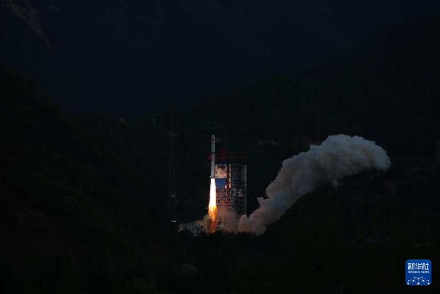 Cina: lanciato con successo il satellite di telerilevamento Yaogan-42 01