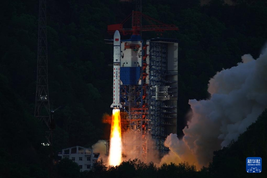 Cina: lanciato con successo il satellite di telerilevamento Yaogan-42 01