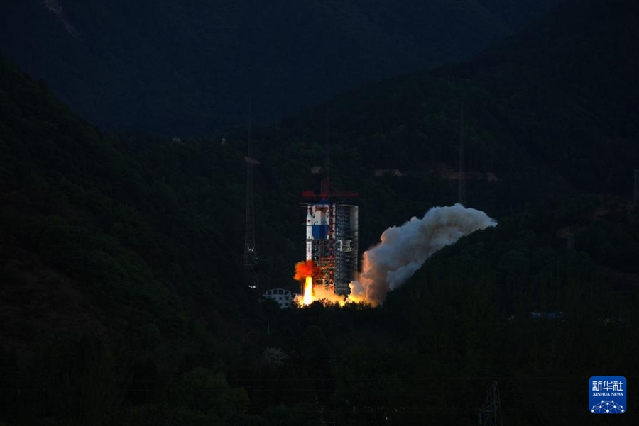 Cina: lanciato con successo il satellite di telerilevamento Yaogan-42 01