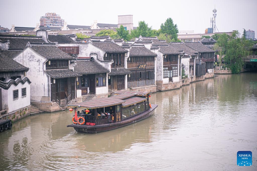 Area storica rivitalizzata di Yuehe diventa un'attrazione turistica a Jiaxing, nella Cina orientale