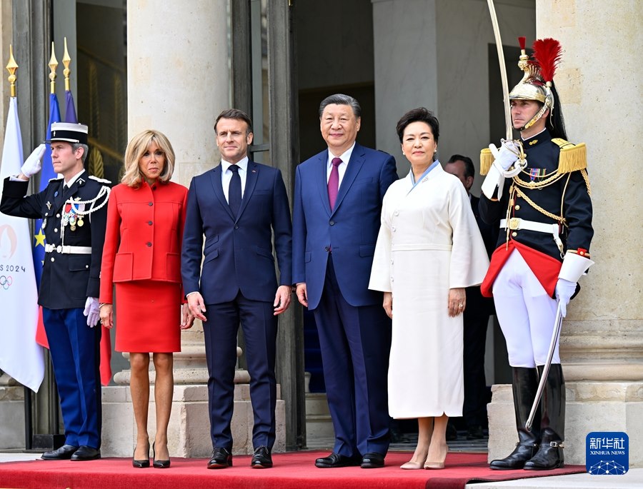 Colloquio tra Xi Jinping e Emmanuel Macron