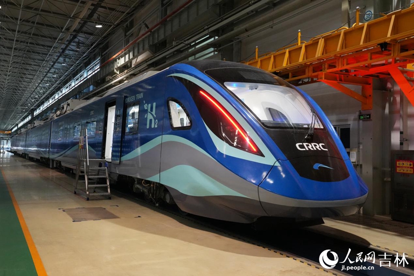 Primo treno metropolitano a idrogeno della Cina prodotto a Changchun