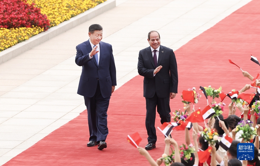 Beijing, Xi Jinping incontra il presidente egiziano Abdel Fattah El-Sisi