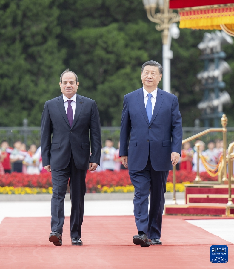 Beijing, Xi Jinping incontra il presidente egiziano Abdel Fattah El-Sisi