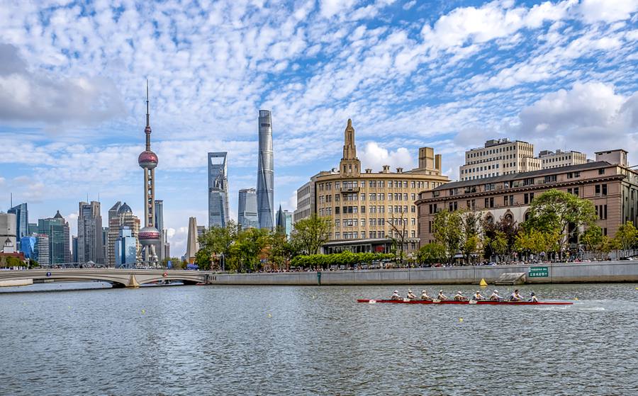 Vista della zona Lujiazui a Shanghai. (Foto/VCG)