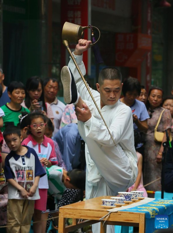 La Cina registra 110 milioni di viaggi turistici nazionali durante la Festa delle Barche Drago