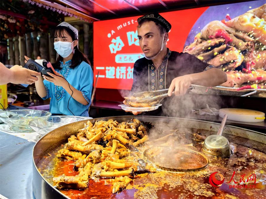 Gran Bazaar, l'atmosfera secolare dello Xinjiang