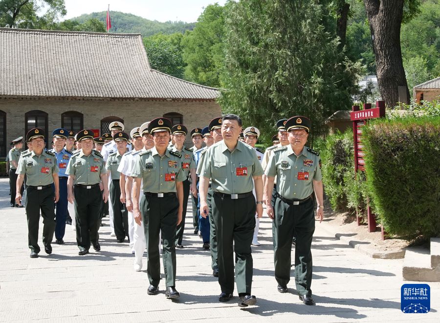 Yan'an: conferenza sul lavoro politico della Commissione Militare Centrale