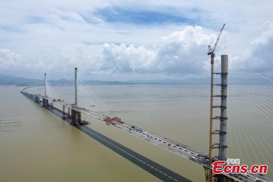 Il ponte marittimo Huangmao completamente connesso. (19 giugno 2024 - China News Service)